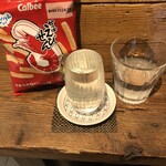 麹町いづみや しろ - カルビーかっぱえびせん ・栄光富士 愛山 純米大吟醸無ろ過生原酒