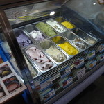 甘味＆かふぇ　エレモ - アイスクリームコーナーです。