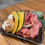 食彩和牛 しげ吉 戸塚店 - 肉ケーキ(要予約)