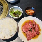 特選銘柄和牛 焼肉牛亭 - 