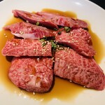 特選銘柄和牛 焼肉牛亭 - 