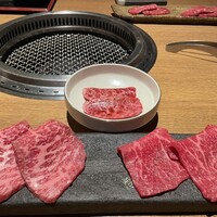柳橋焼にく わにく - 