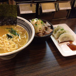 萩原家 - ラーメン細麺、水餃子、ねぎチャーシュー丼