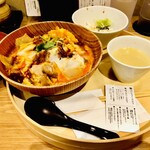 名古屋コーチン親子丼 酉しみず - 