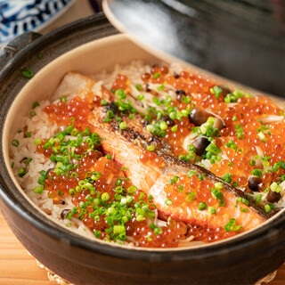 料理長こだわりの季節の土鍋ご飯をご用意しました