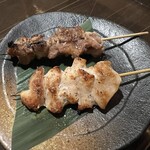 秘伝手羽先唐揚げと地鶏 焼き鳥 和個室 居酒屋 鳥心 - 