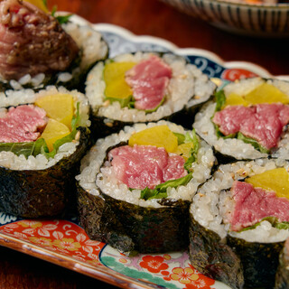 ホルモンも、肉も、一品料理も。【全メニュー全力宣言】!