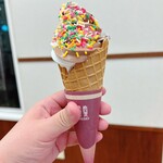 不二家 - 料理写真:ミックスパラパラチョコ(ワッフルコーン)