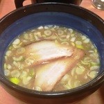 風風ラーメン - つけ汁アップ