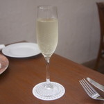 ラ・ボッテガ・ゴローザ - グラススプマンテ（950円）