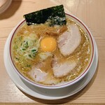 Gyoku Aka Zonae - 豚鶏中華そば 並盛り 900円(税込)