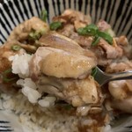 日比谷琥白 - チキンステーキ丼