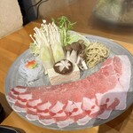 アグーしゃぶしゃぶ みるく 恩納村万座店 - 