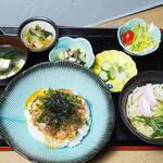 Seafood yukke bowl set meal