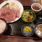 焼肉 千屋牛 - 