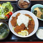 Tuna cutlet bowl set meal