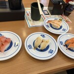 Muten Kurazushi - 最初の４皿