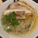 超純水採麺 天国屋 - 地鶏らーめん塩1,200円