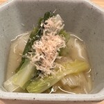 あじふらい てしお - 季節感たっぷりのお通し  うるいのお浸し