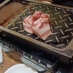 Minamishinshuu Suzuri Yakiniku Suzuro - 