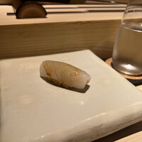 鮨m - 