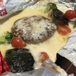 ココス - 期間限定　メリークリスマス♪チーズフォンデュ風包み焼きハンバーグアップ　2023/12/2