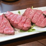 肉山 - 熊本赤牛カメノコ