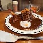 カレーの南海 - メンチカツカレー大辛の辛め+エビフライ+温泉玉子