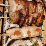 寿司と焼き鳥大地 - 豚バラ(塩)とささみ(明太&梅しそ)