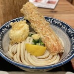 Namba Sennichi Mae Kamatake Udon - ここから抜け出せません