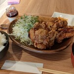 ごはん屋キッチン もりのすみか - 日替わり定食、1000円。