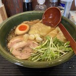 支那そば やまいち - ワンタン麺　ランチは大盛無料！