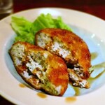 牛久駅東口ダイニング 酒縁 - ジューシー鶏メンチ