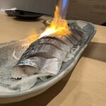 Sushi Sakaba Edomaru - 炙りしめ鯖