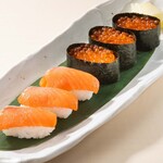 Salmon and salmon roe parent-child platter