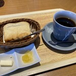 Kamikouchi Azusa Kohi - 山型パンのモーニング 600円