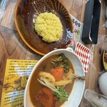 スープカレー トムトムキキル - 