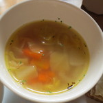 kafeanji- - スープは優しい味わい。