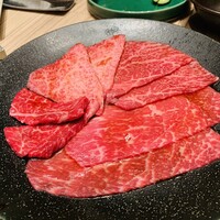 焼肉うしごろ 新宿三丁目店 - 