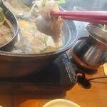 しゃぶ葉 - だしは不足したら無料で追加してくれます。