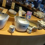 しゃぶ葉 - 白ごはん、うどん等も食べ放題です！昔はちらし寿司もあったんですよ。