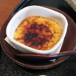 月見里 - 玉ねぎクリームブリュレ
