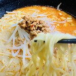 鴻運食房 - 担々麺