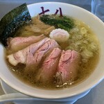 中華そば 七八 - 苦手なチャーシューの色！しかし、美味かった♪