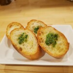 カジュアルフレンチBar 7FUKU - ガーリックバゲット