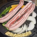 韓国食堂 サムギョプサル×食べ放題 キミニスパイス 別誂エ - 