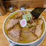 there is ramen - チャーシュー麺②