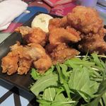 B級酒場まっちゃげ - 唐揚げ
