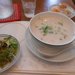 麗江 - サラダと蟹のおかゆ