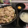 伝説のすた丼屋 東大和店